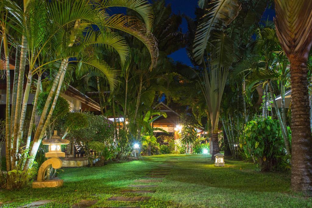 Easy Time Resort Laem Sai Beach Exteriör bild