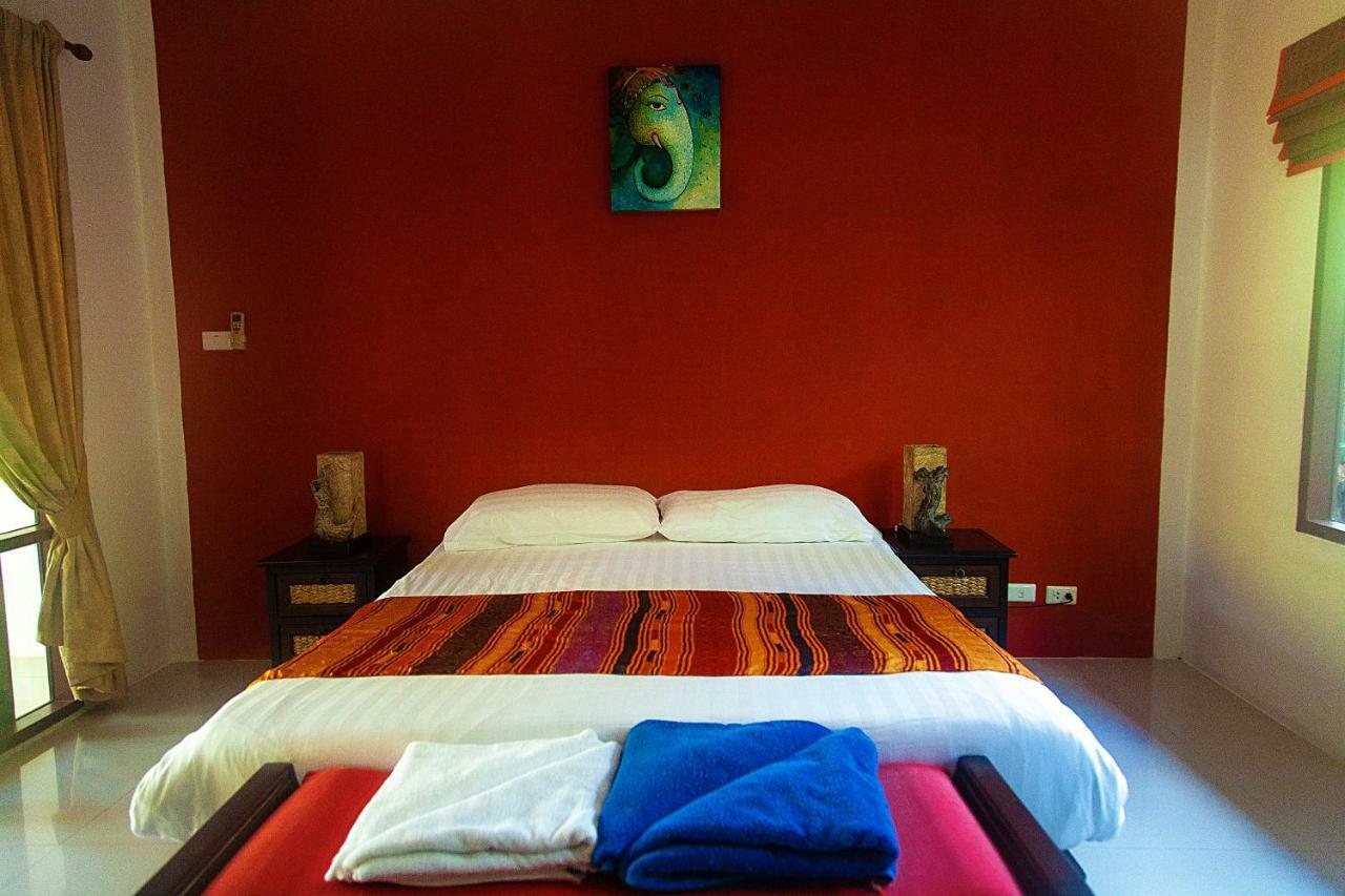 Easy Time Resort Laem Sai Beach Exteriör bild